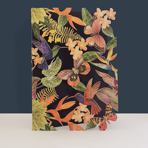 lasergesneden wenskaart blossom - kolibries, vlinders en planten