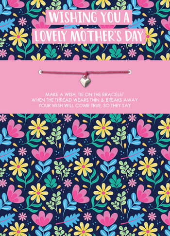 moederdagkaart met geluksarmbandje - Wishing you a lovely Mother&#039;s Day