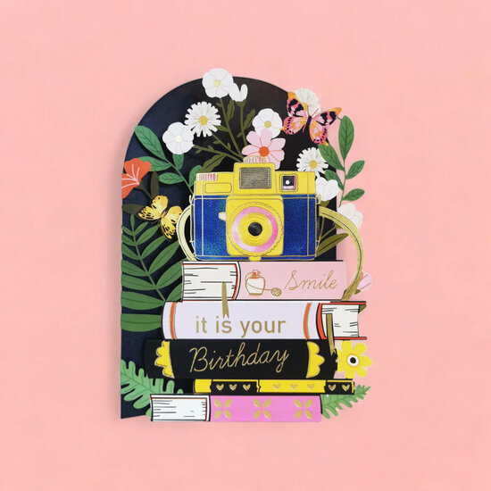 lasergesneden verjaardagskaart blossom - camera - smile it is your birthday
