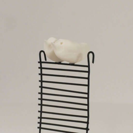 Sculptuur Laurent Tr&eacute;bout - we nemen de tijd - schommelstoel