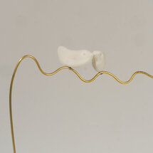 Sculptuur Laurent Trébout - gouden boom met tortelduifjes