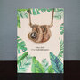 luxe wenskaart met ketting - chill out it is your birthday - luiaard