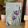 wenskaart alex clark - thinking of you x - bloemen aan water