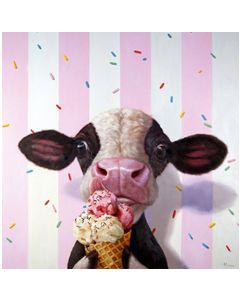 vierkante ansichtkaart met envelop Lucia Heffernan - mooo-licious - koe eet ijsje